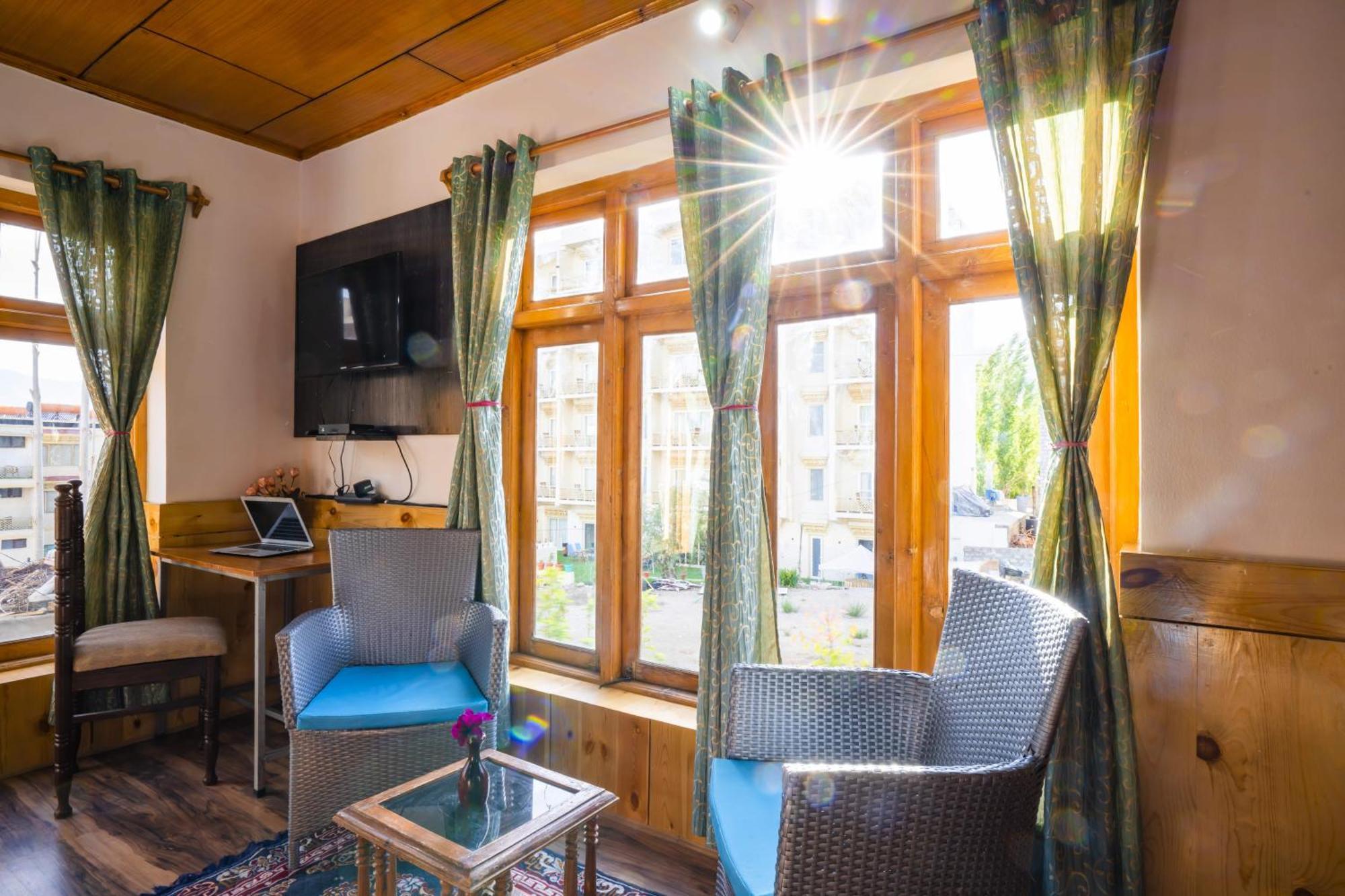 Rainbow Holiday Home Leh Extérieur photo
